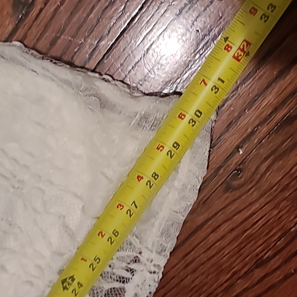 Lace dress fully lined - Picture 6 of 11